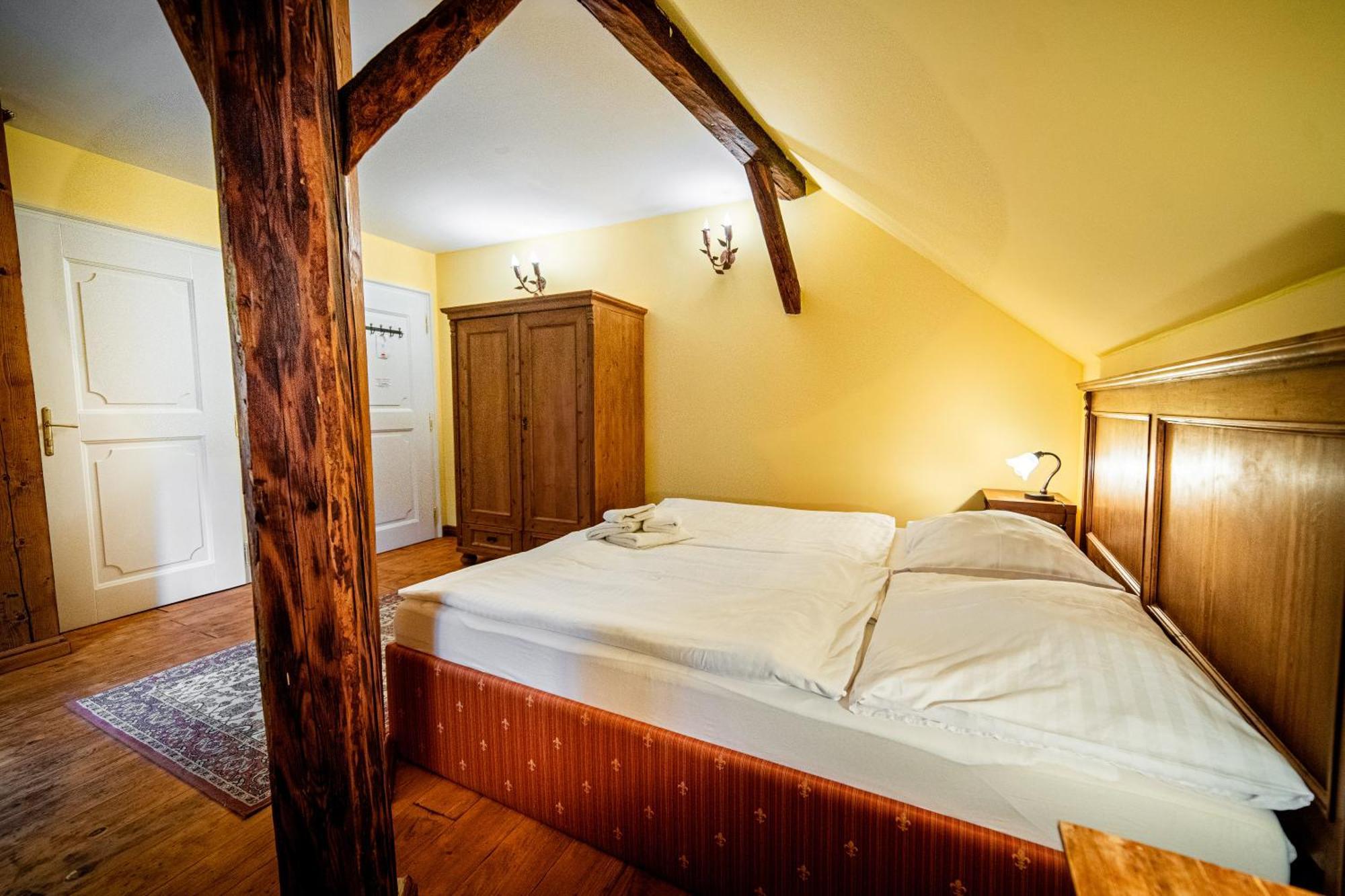 Banská Štiavnica Penzion Cosmopolitan Ii. חדר תמונה